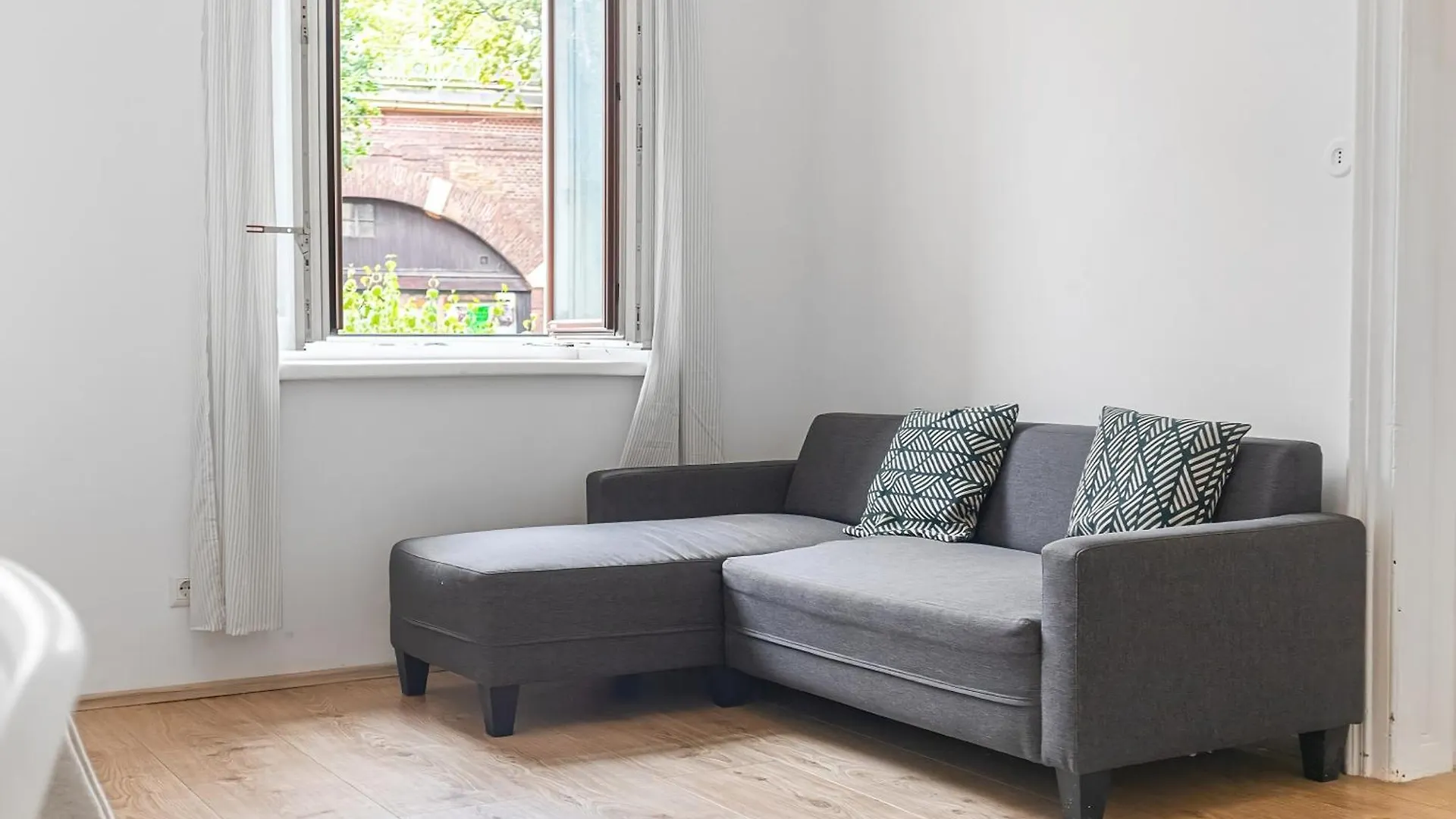 Attractive 2 Bedroom Apt. Near Vienna Akh Ideal For All 0*,